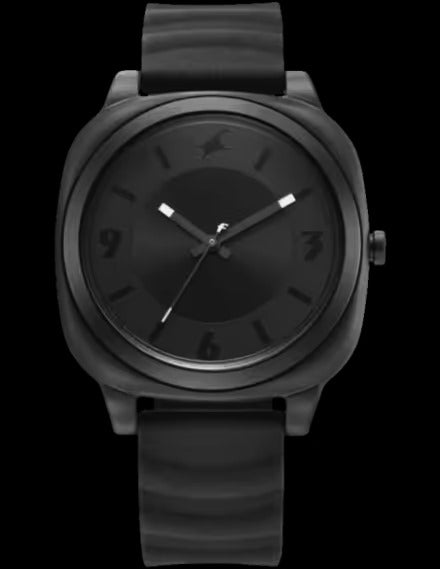 Fastrack Hype All Black Dial Silicon Analog Watch.