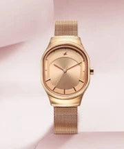 Fastrack Snob X Rose Gold Dial Stainless Steel Strap Watch for Girls.