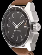 Fastrack Analog Leather-Strap Wristwatch