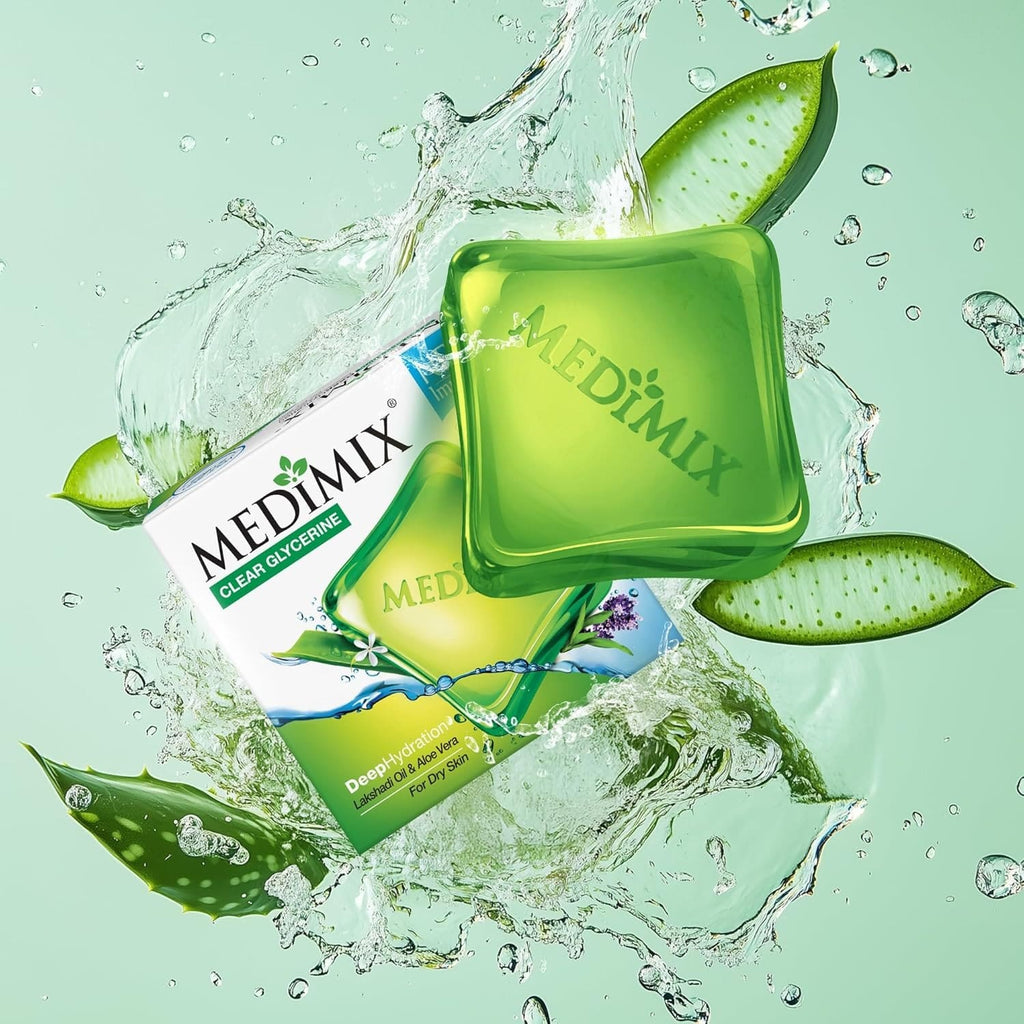 Medimix Clear Glycerine Bathing Bar Soap for Dry Skin 100g (3 + 1 Combo Pack) | Infused with Lakshadi Oil & Aloe Vera | Effective for Dry Skin,