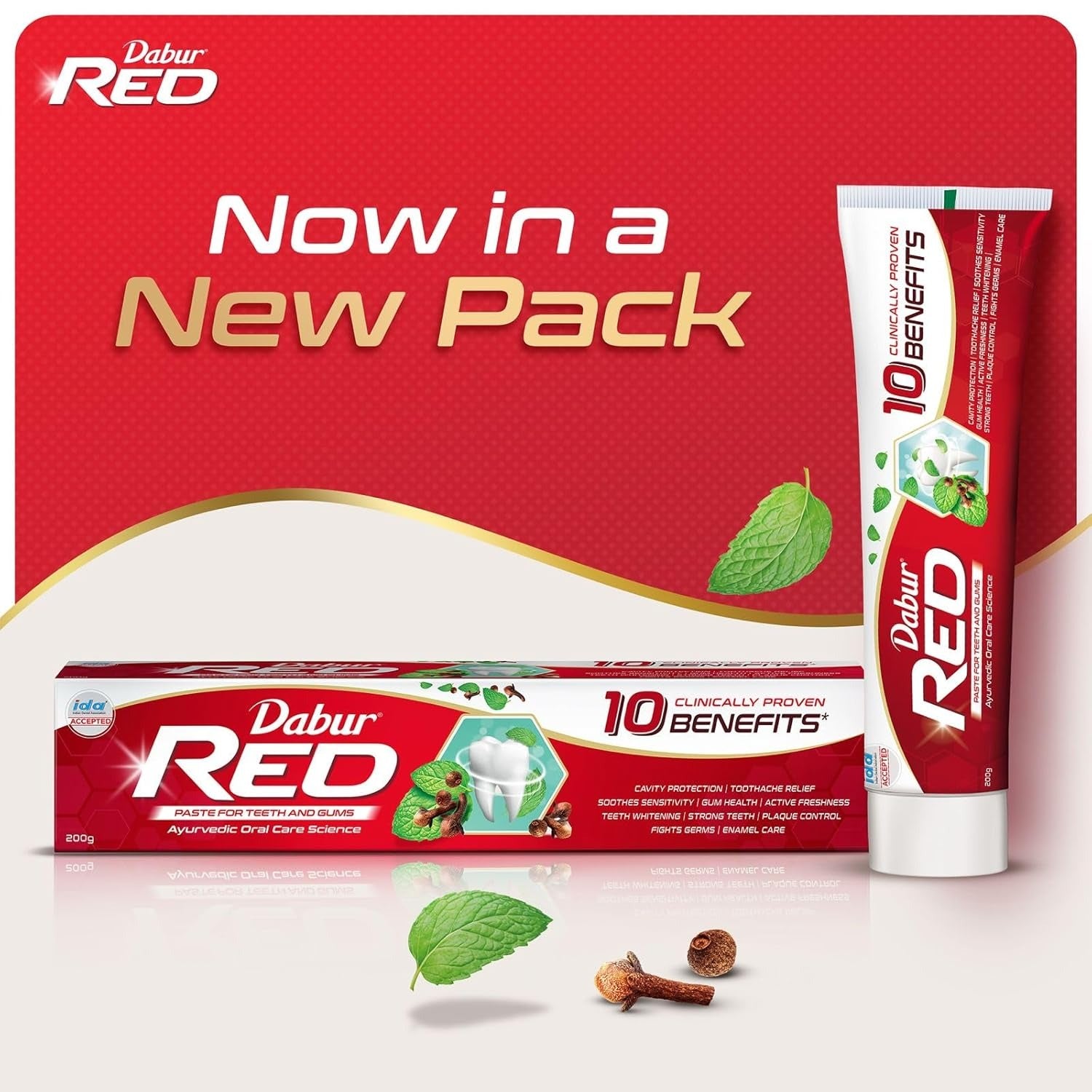 Dabur Red Paste - India's No.1 Ayurvedic Paste, Provides Protection Plaque Removal, Toothache, Yellow Teeth, Bad Breath- 800g (200gm*4)