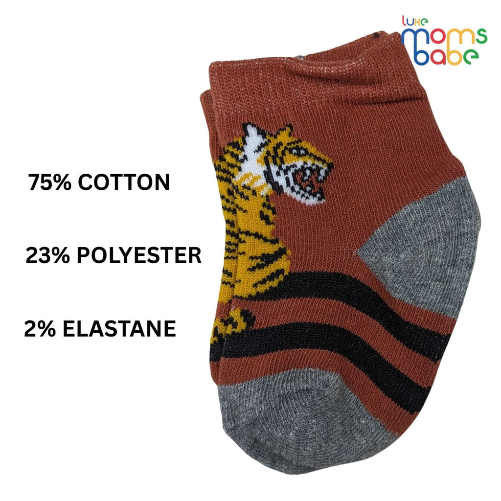 Baby Socks - Pack of 2 for Baby boys ( 0 - 6 Months ) Color - Dark Blue & Brown