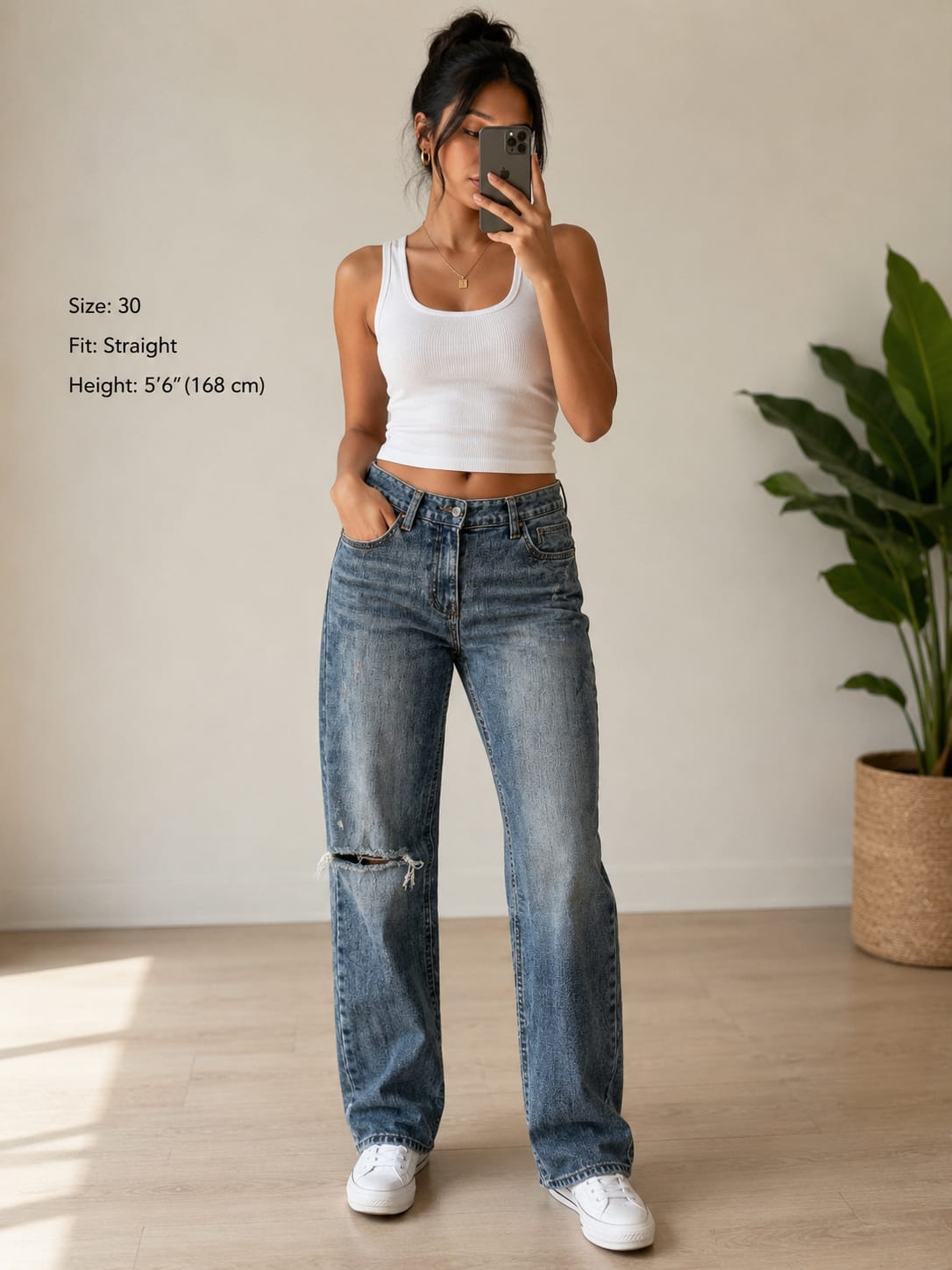 Urban Fade Ripped Straight Jeans size : 30