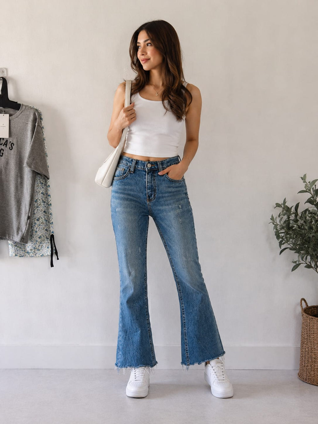 Classic White Ribbed jeans 24 size